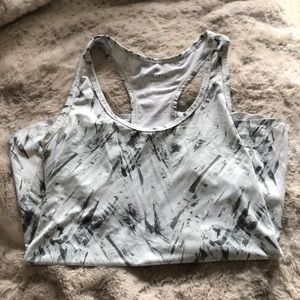 Athleta tulip Chi tank